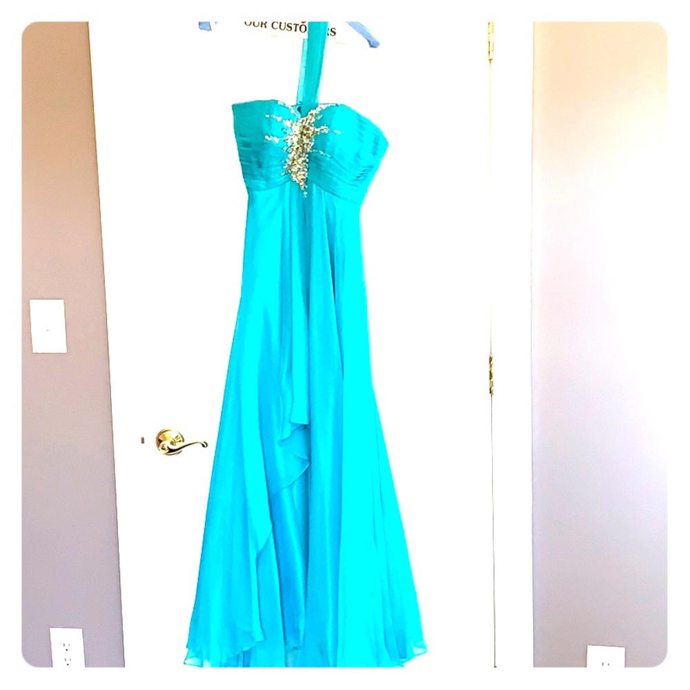 Stunning Formal/ Prom dress